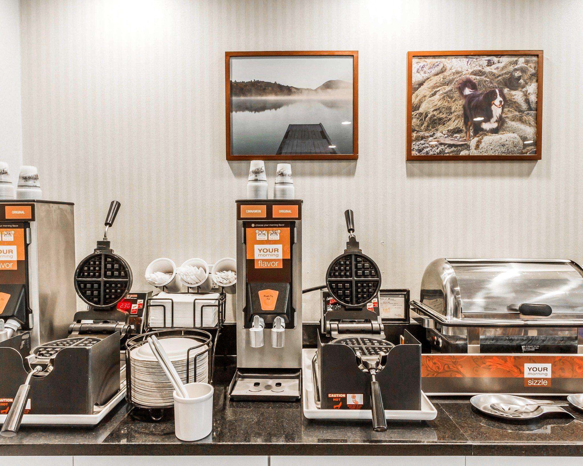Comfort Inn Ellsworth - Bar Harbor מראה חיצוני תמונה