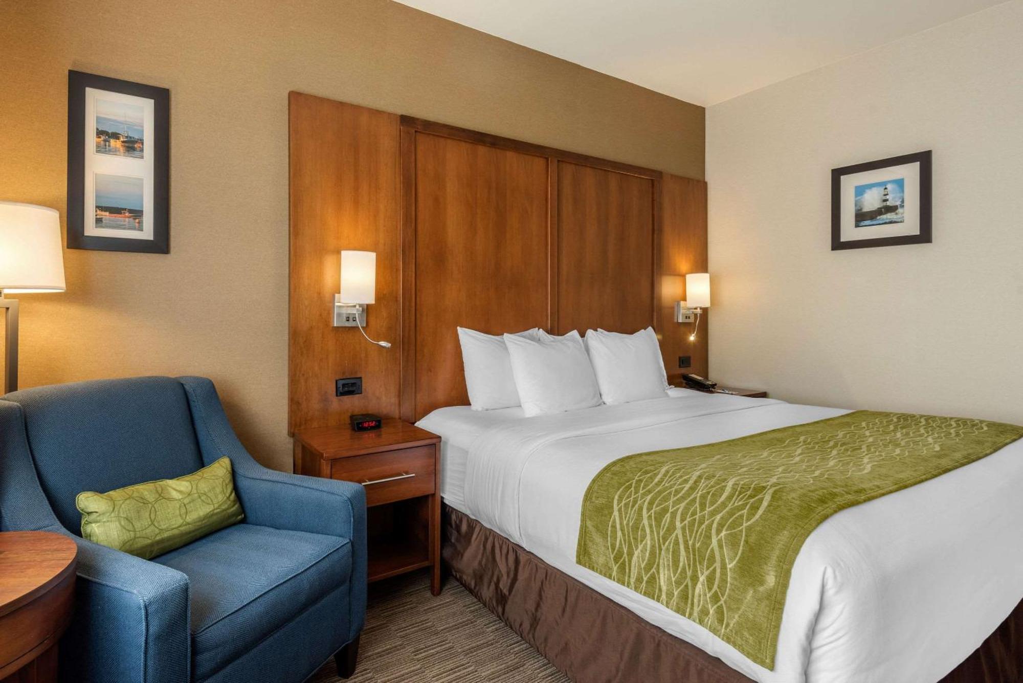 Comfort Inn Ellsworth - Bar Harbor מראה חיצוני תמונה