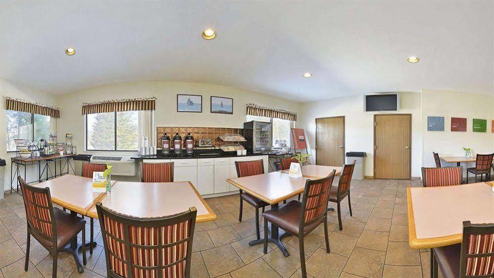 Comfort Inn Ellsworth - Bar Harbor מראה חיצוני תמונה